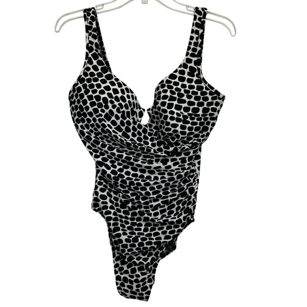 Miraclesuit Sonatina Leopard Spot One Piece Swimwear with Tummy Control